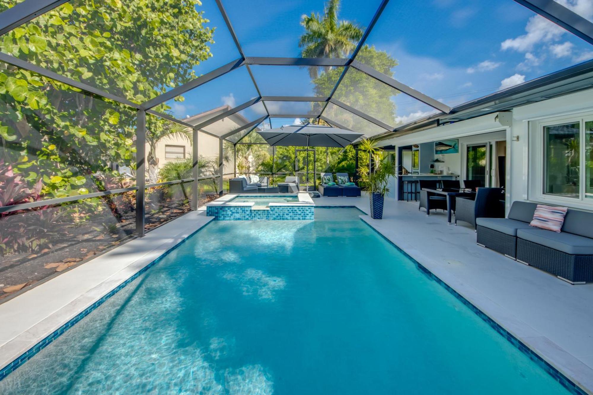De Vil Cape Coral