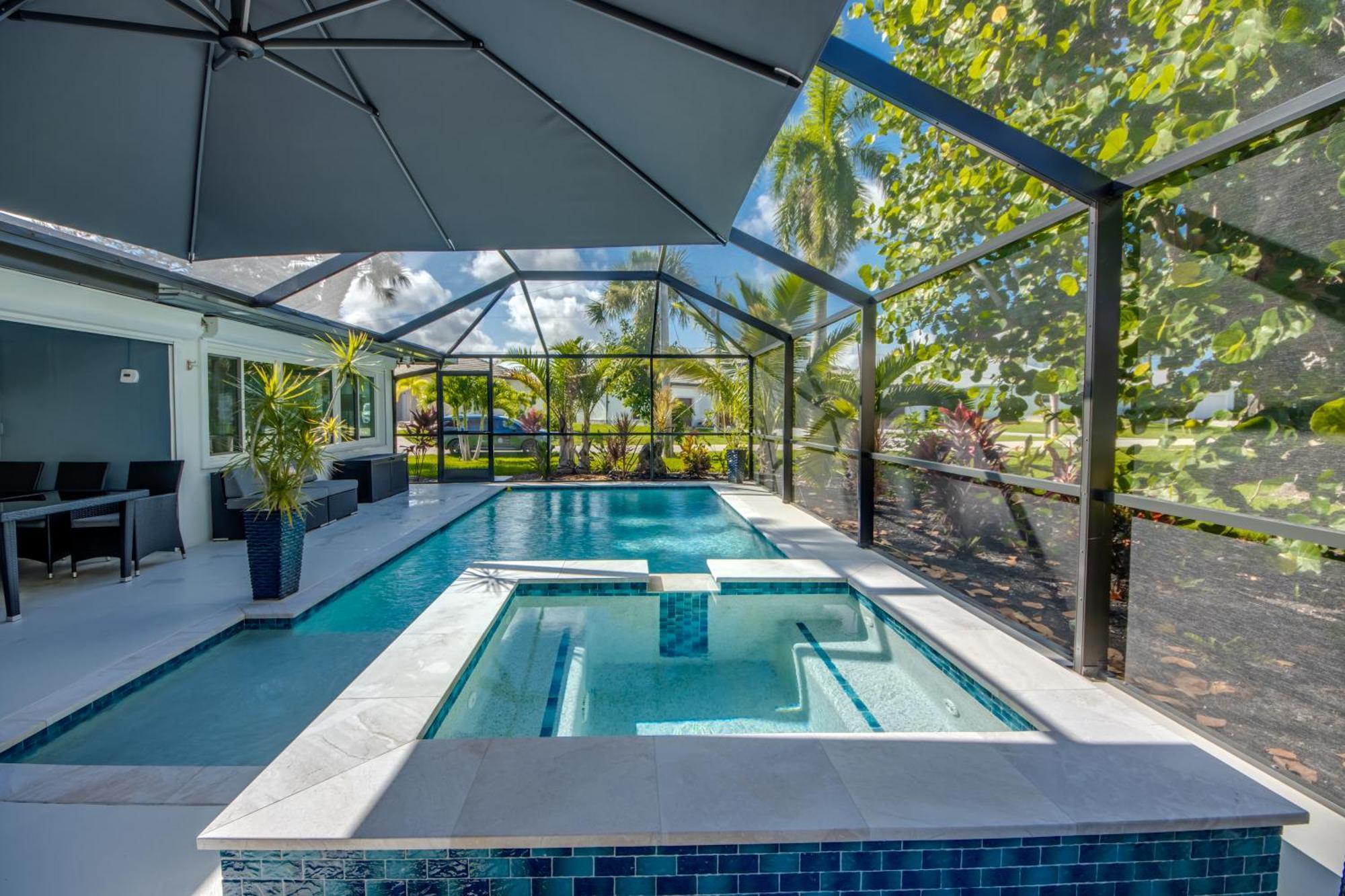 De Vil Cape Coral